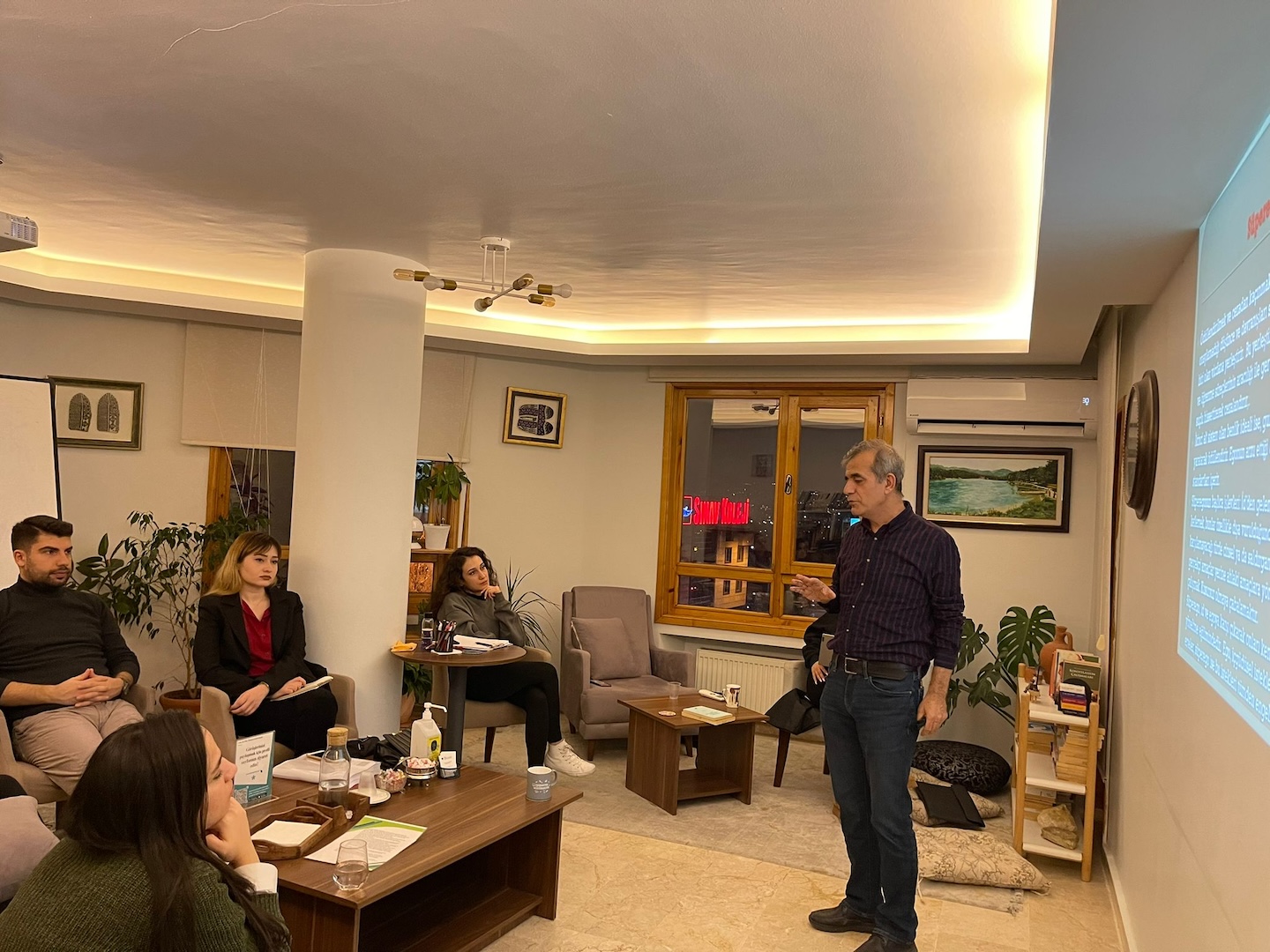 Emin Terapi Merkezi | Ankara Psikolog Sitesi | Çankaya Terapi ve Danışmanlık Hizmeti